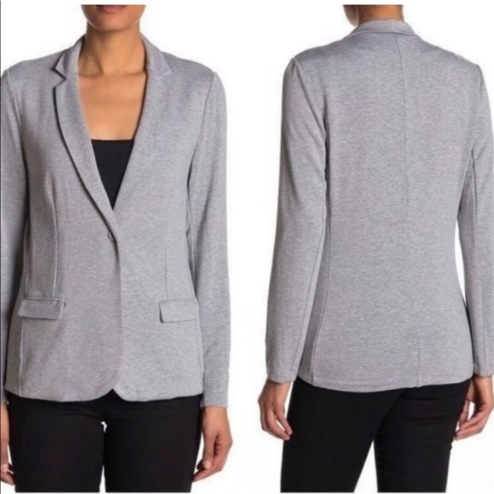 Grey blazer